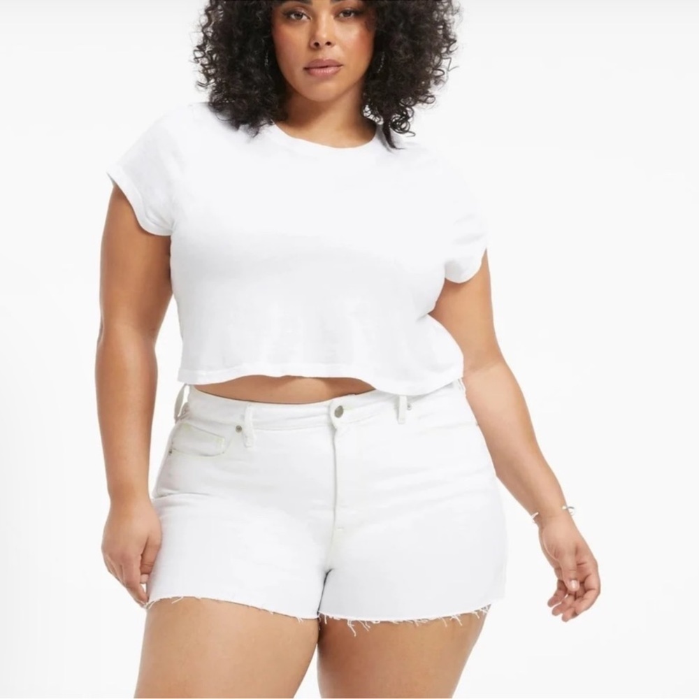 Good American Good 90’s Short White Size 18 Brand New With Tags